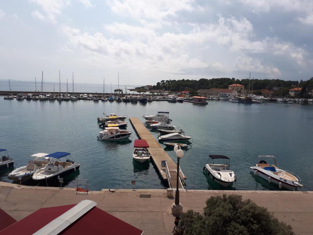 Apartment Ribica Krk Town Exterior foto