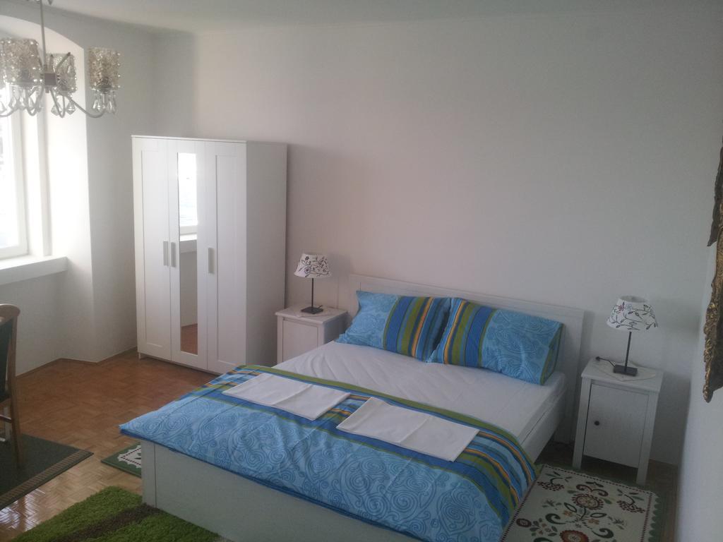 Apartment Ribica Krk Town Quarto foto